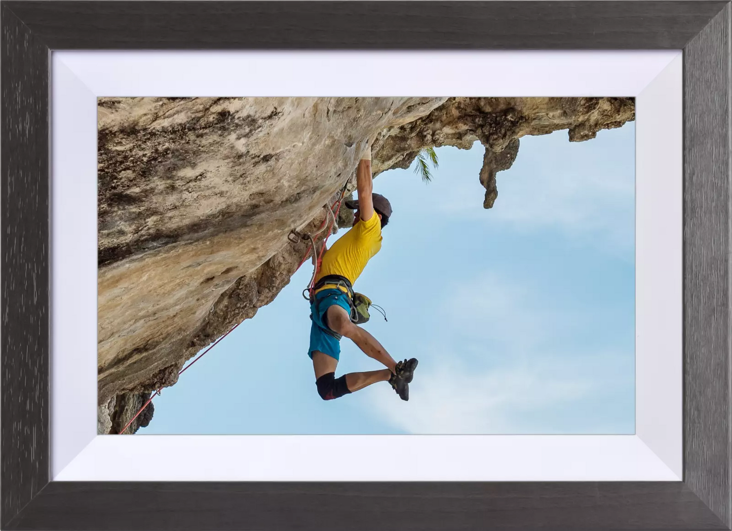 Kodak Wooden Digital Photo Frame 1012W, WiFi 10.1 inch HD IPS Touchscreen, 32GB