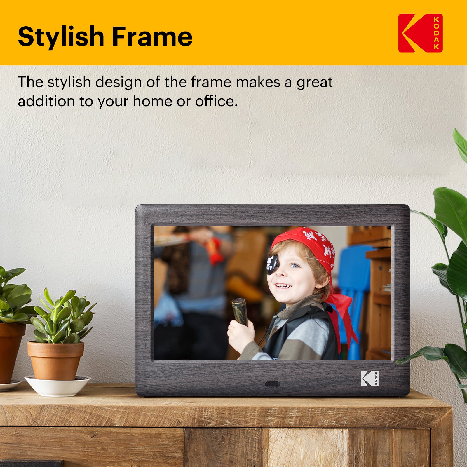 KODAK 7 Inch Wood Digital Picture Frame with Remote Control RDPF-708C