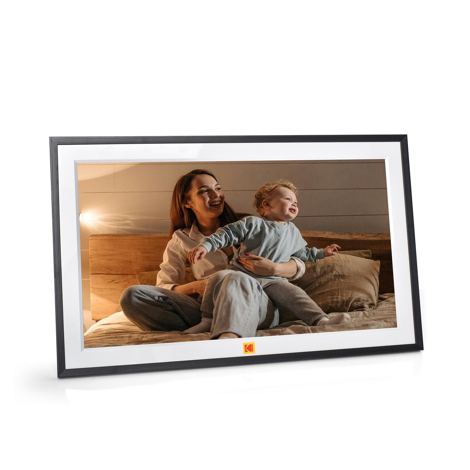 Kodak 15.6" Smart Digital Photo Frame Wooden Frame Design USB-C Safety Mark Certified
